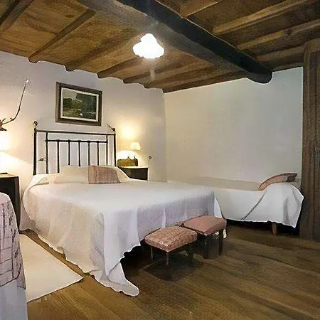 Casa rural Casa Pacios By M De Santiago Triacastela