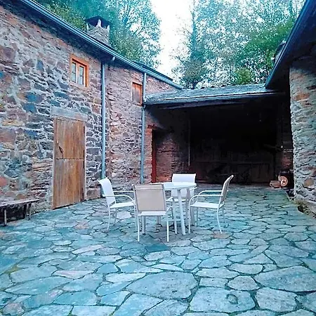 Casa rural Casa Pacios By M De Santiago Triacastela