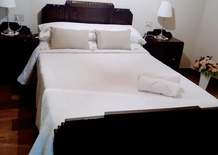 Landhaus Casa Pacios By M De Santiago Tríacastela