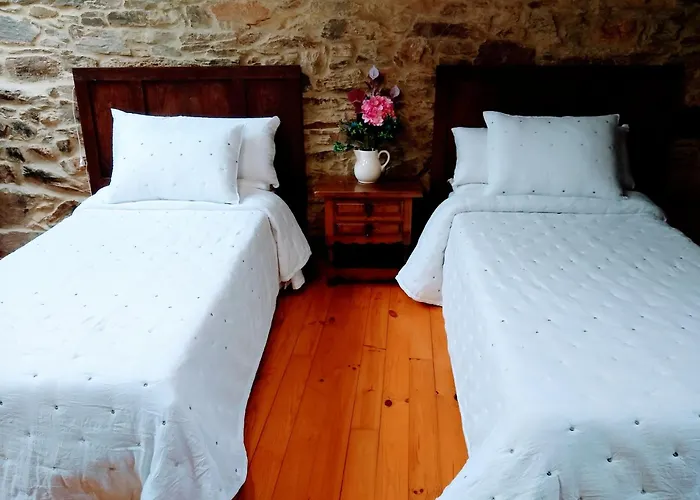 Casa Pacios By M De Santiago Landhaus